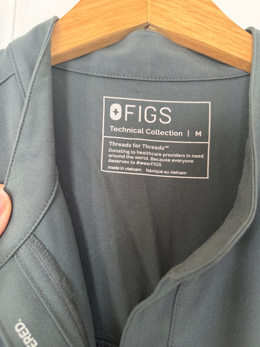 FIGS Rafaela Cargo Scrub Jumpsuit - Picture 6 of 7